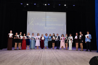 &laquo;В кругу настоящих друзей&raquo;
